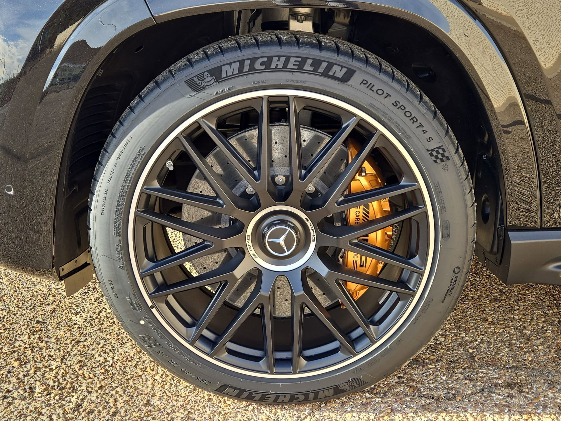 New 2026 Mercedes-Benz GLS 63 AMG 4MATIC image 11