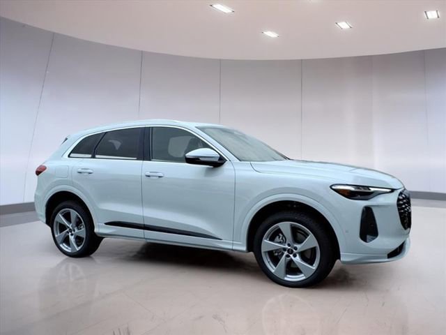 New 2025 Audi Q5 Premium Plus image 1