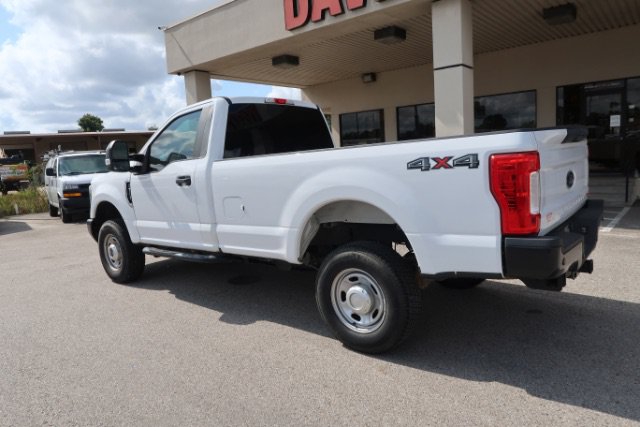 Used 2019 Ford F250 XL w/ Power Equipment Group AWD/4WD image 6