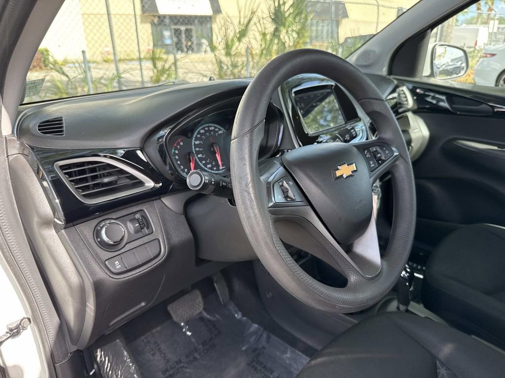 Used 2020 Chevrolet Spark LT image 21