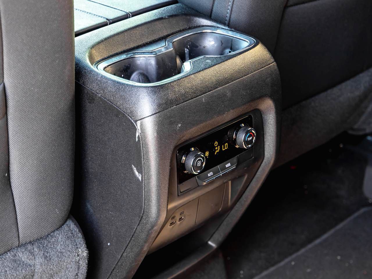 Used 2026 Chevrolet Traverse LT FWD image 20