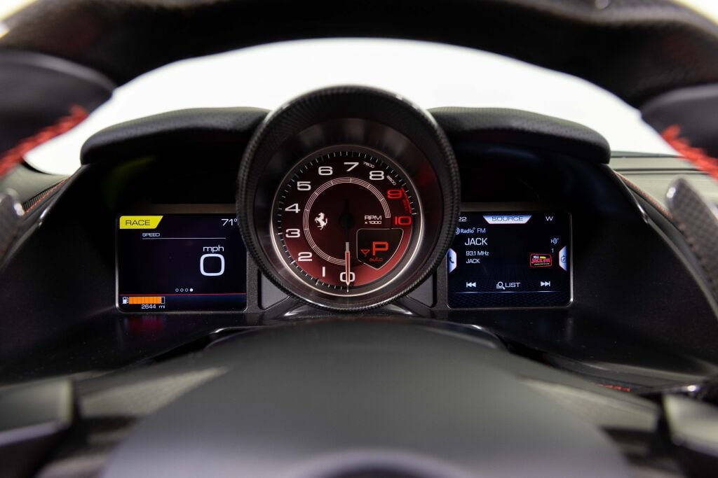 Used 2021 Ferrari 812 GTS RWD image 46