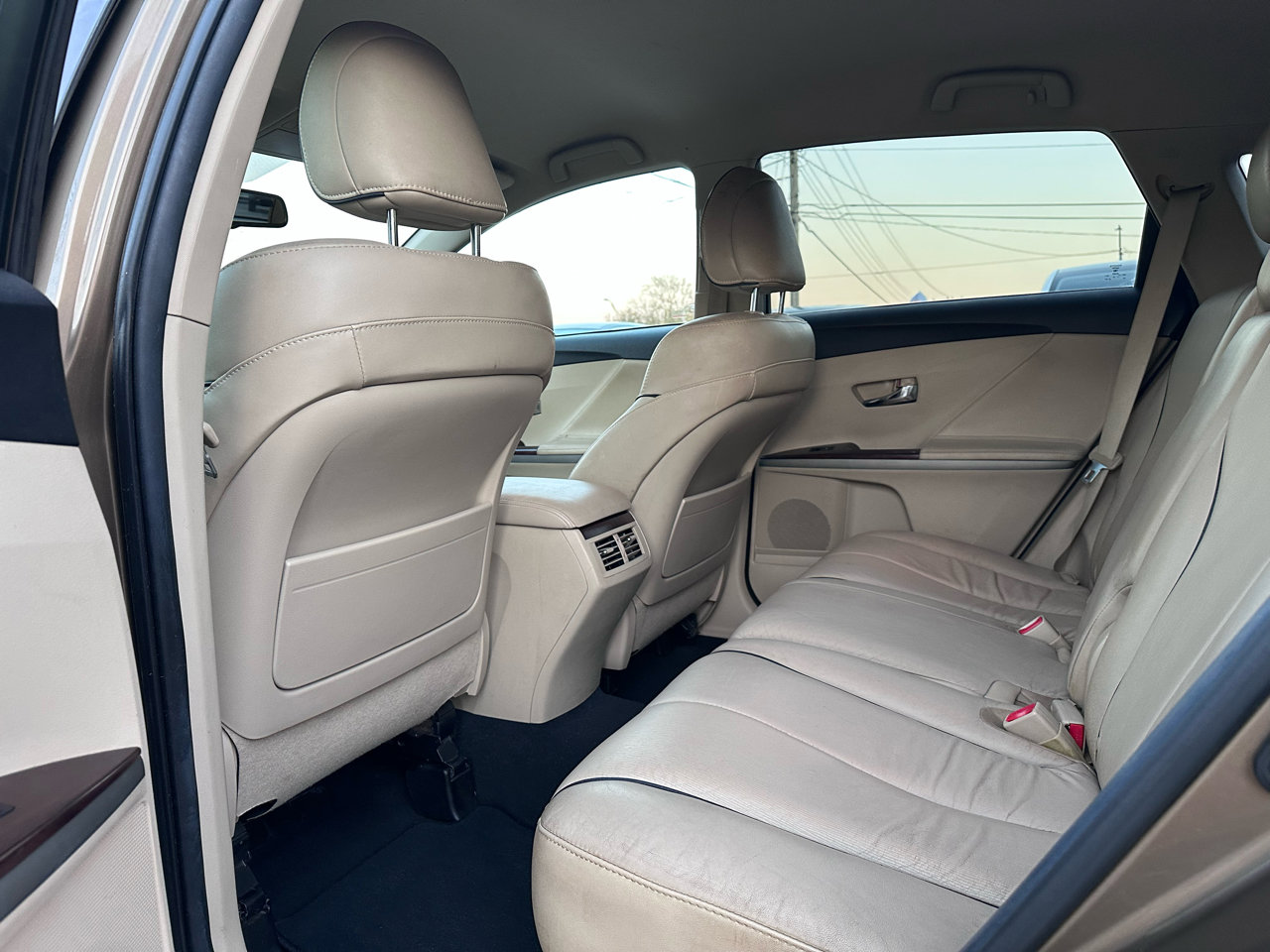 Used 2013 Toyota Venza XLE image 13