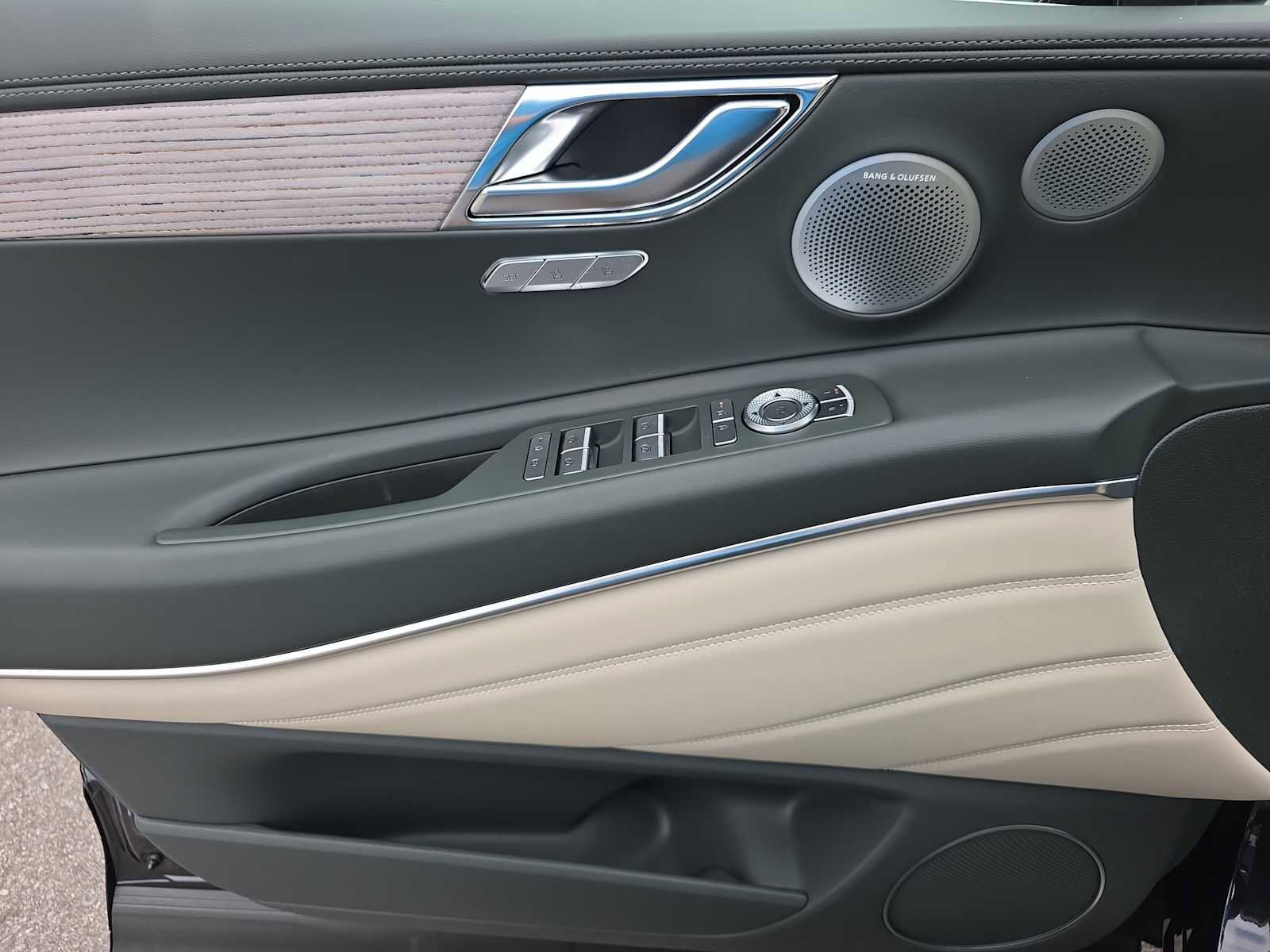 New 2026 Genesis GV80 2.5T Advanced image 15