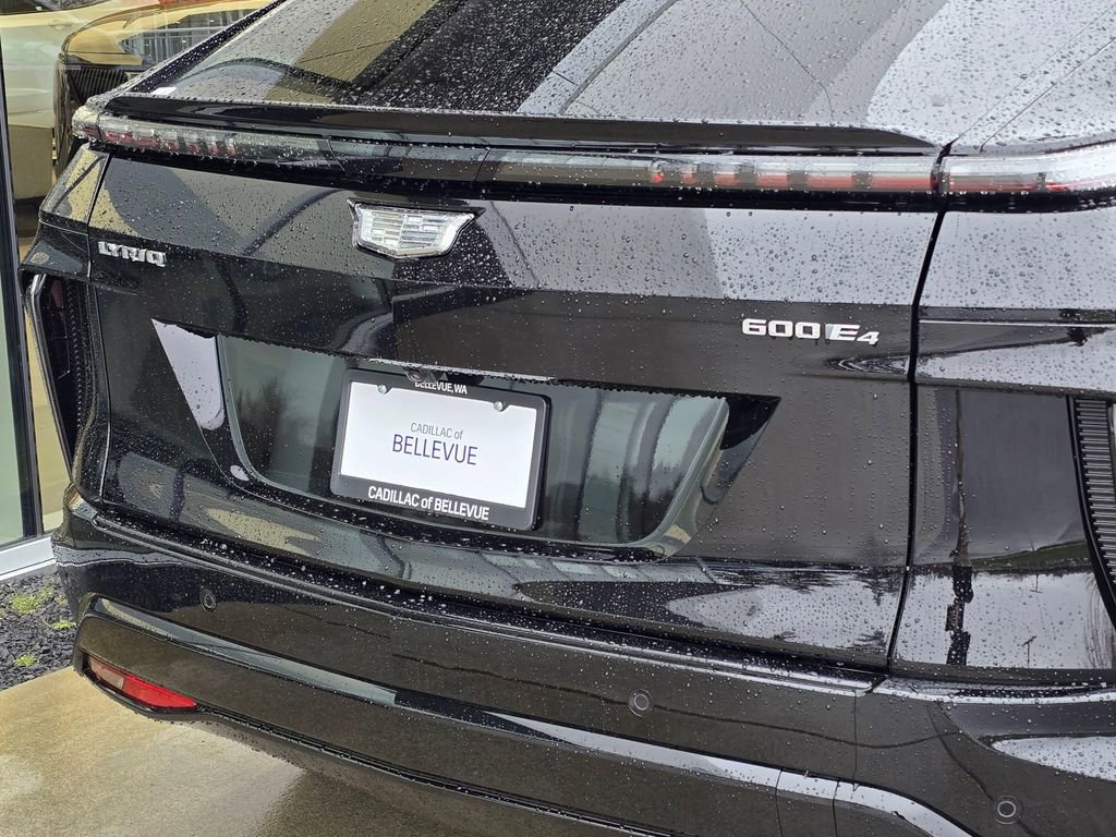 New 2026 Cadillac Lyriq Sport image 13