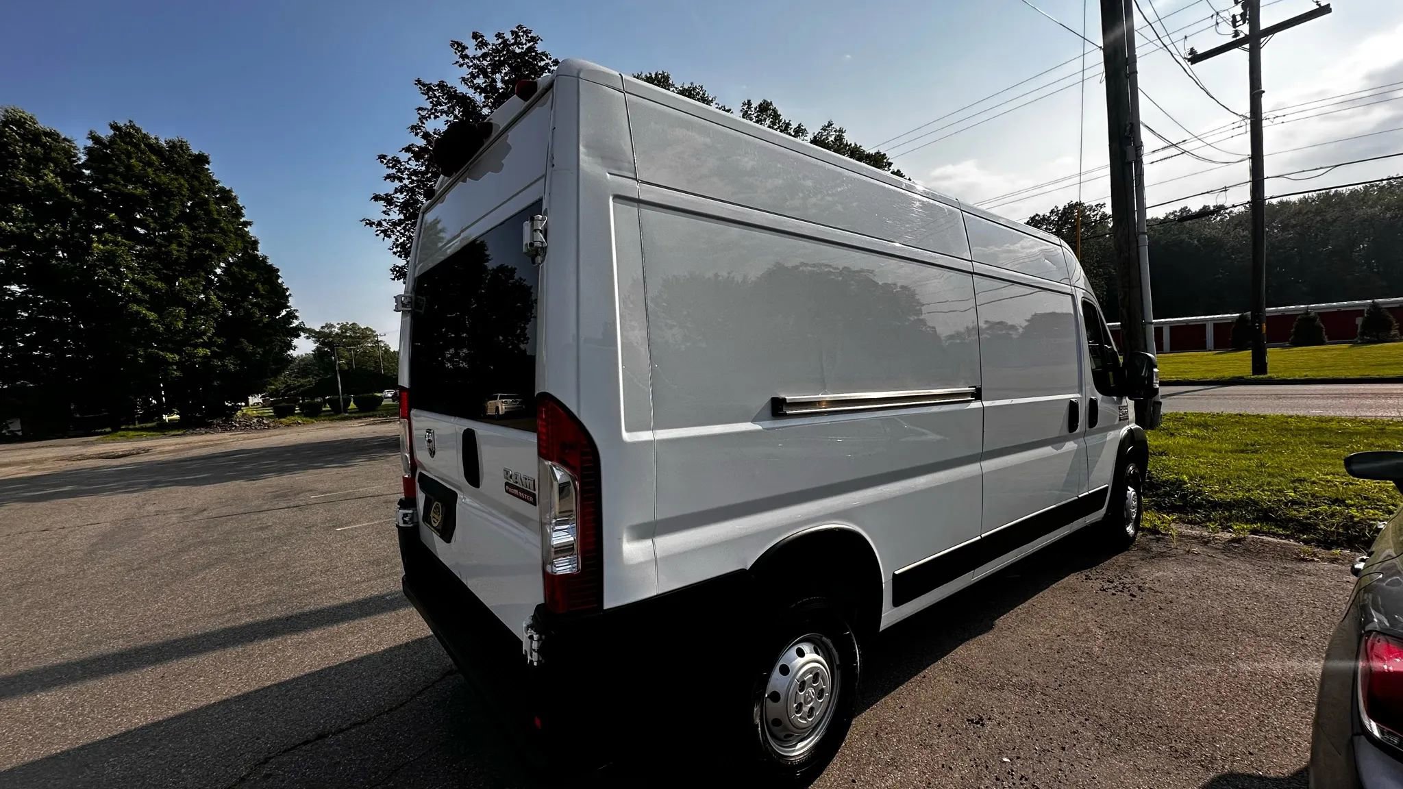 Used 2021 RAM ProMaster 2500 FWD image 4