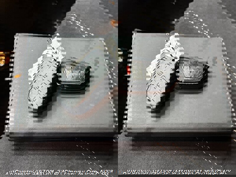 Used 2012 Chrysler 300 S image 22