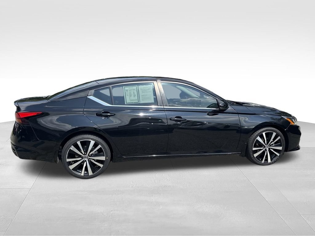 Used 2021 Nissan Altima 2.5 SR w/ SR Premium Package FWD image 23