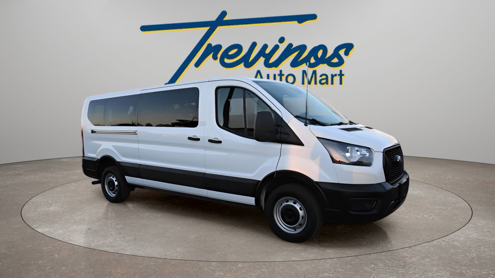 Used 2022 Ford Transit 350 XL RWD image 1