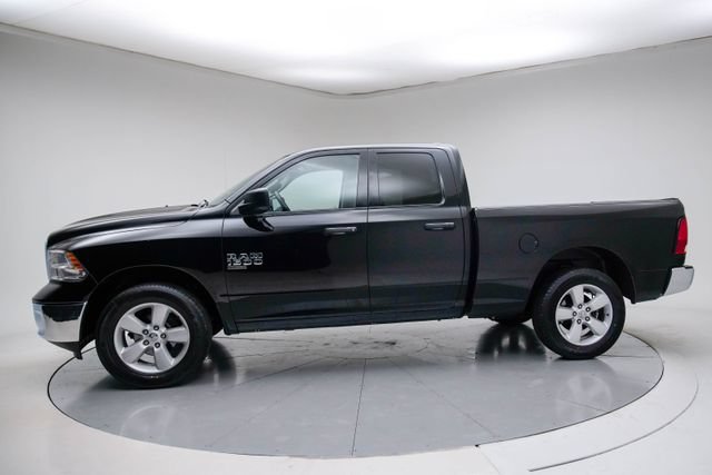 Used 2024 RAM 1500 Classic SLT AWD/4WD image 3