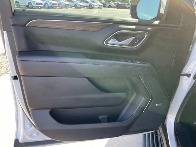Certified 2022 Chevrolet Tahoe High Country AWD/4WD image 15