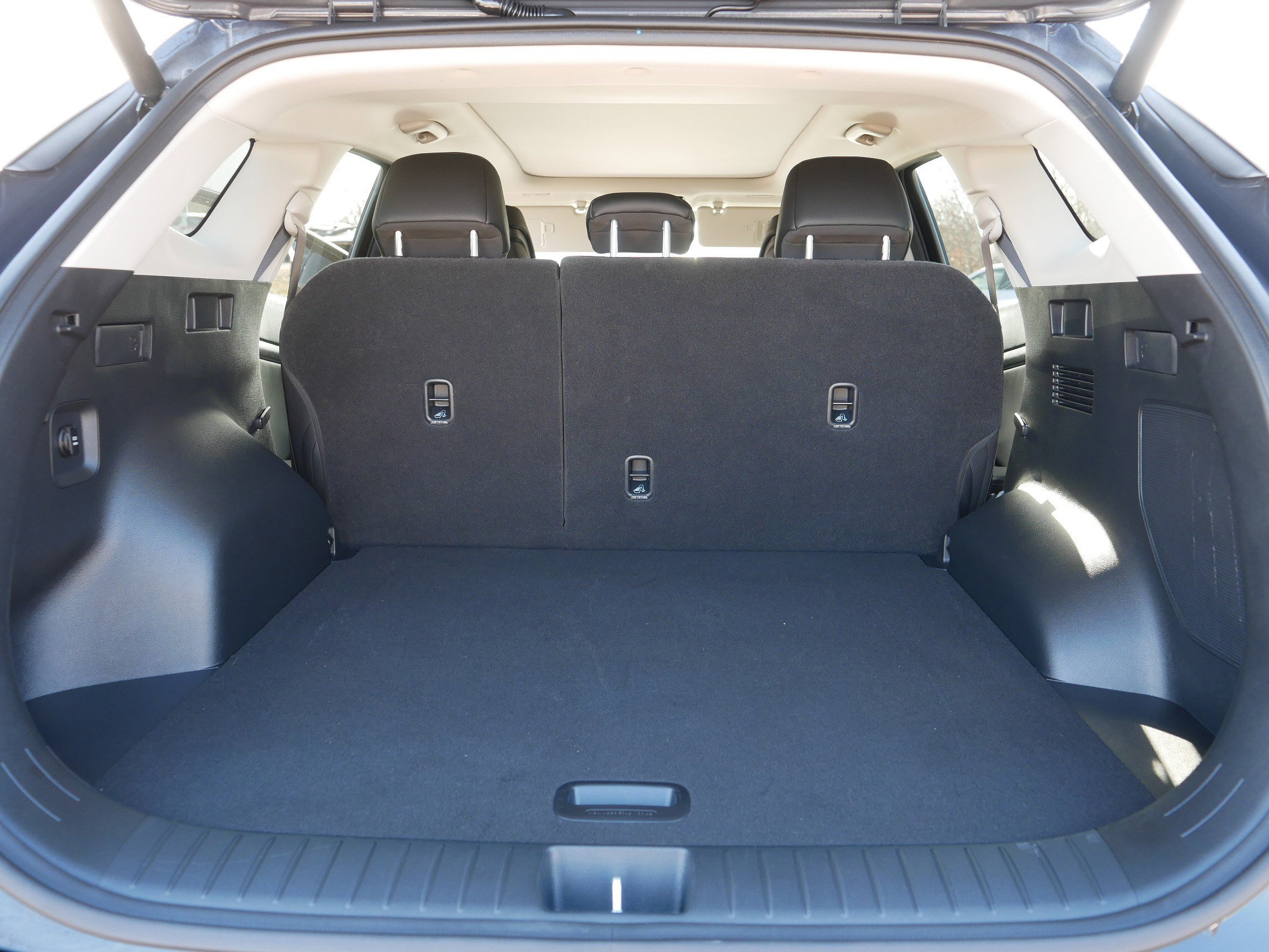 Certified 2025 Kia Sportage SX Prestige AWD/4WD image 18