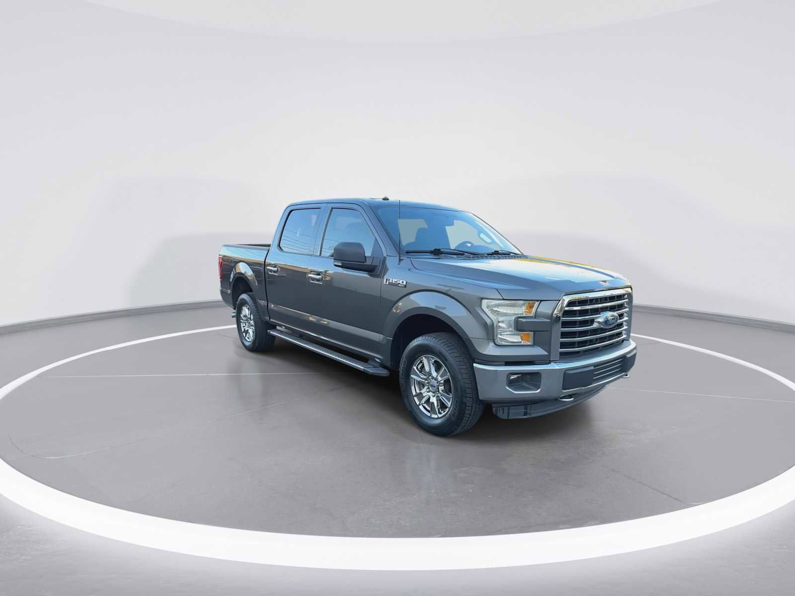 Used 2016 Ford F150 XLT w/ Equipment Group 301A Mid image 2