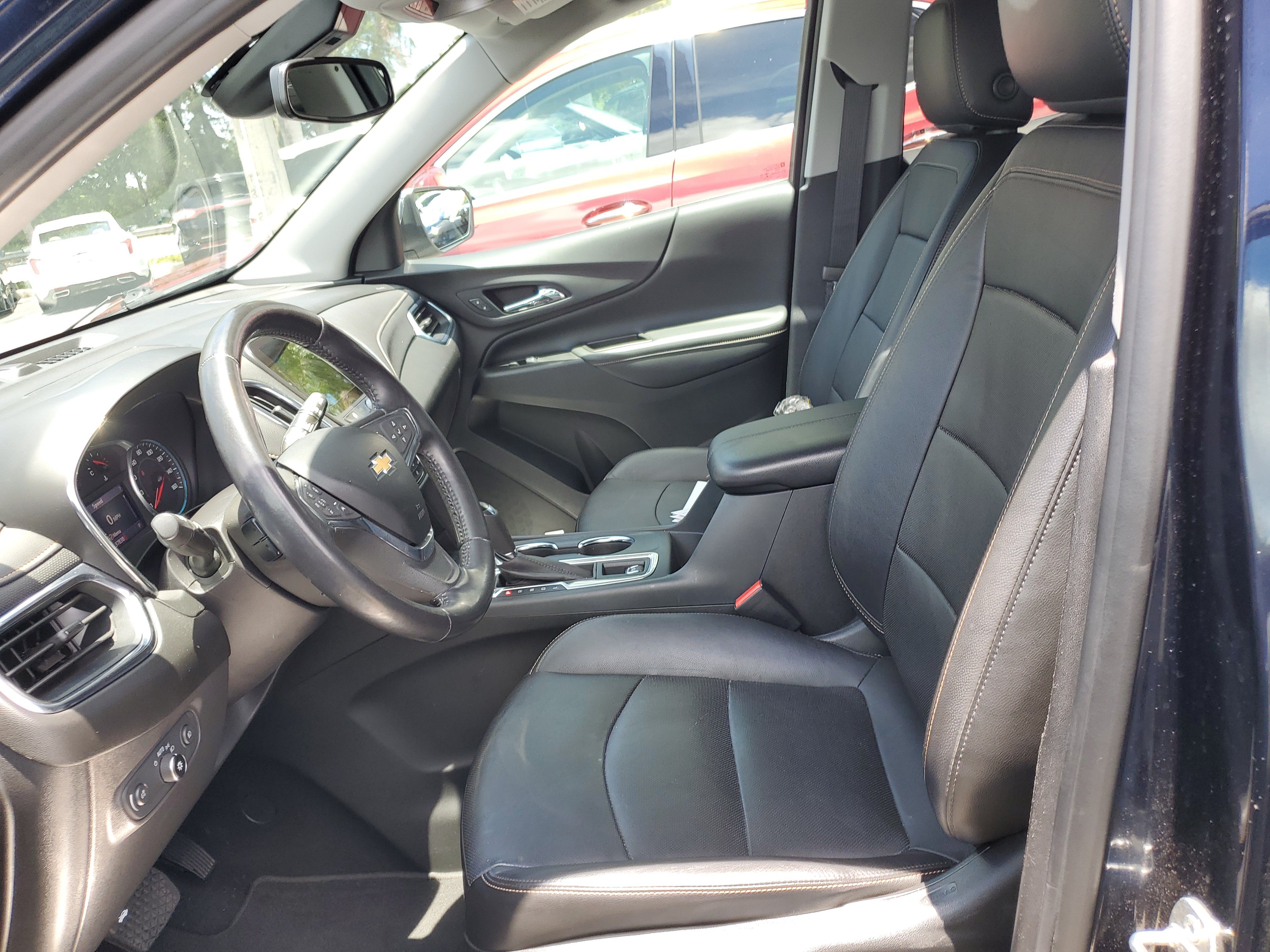 Used 2021 Chevrolet Equinox Premier FWD image 12