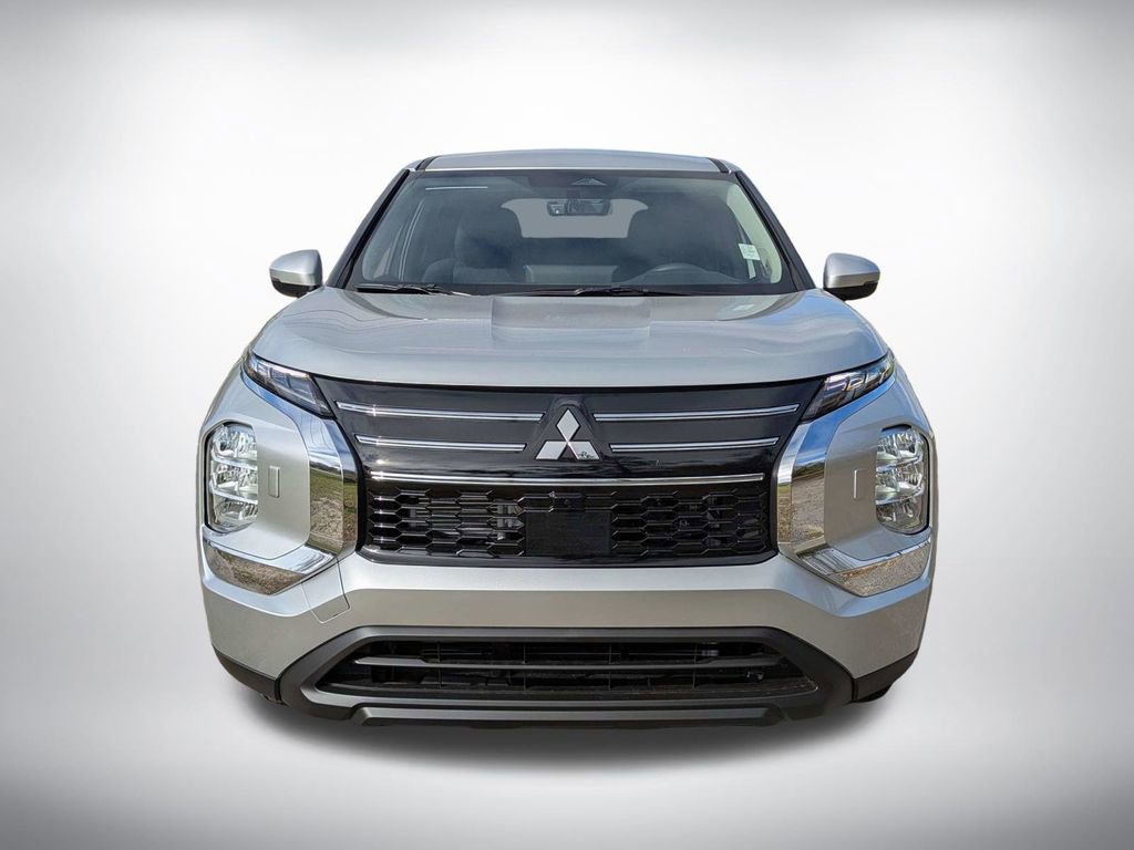 New 2026 Mitsubishi Outlander ES AWD/4WD image 9