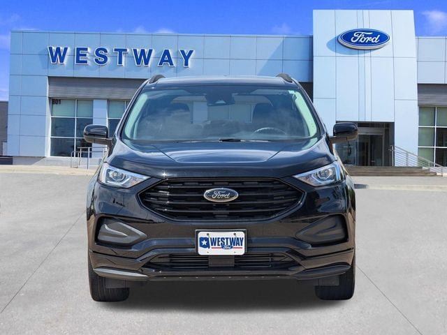 Used 2022 Ford Edge SE w/ Black Appearance Package AWD/4WD image 8
