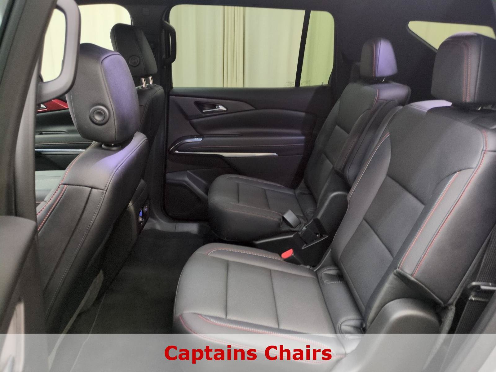 Used 2026 Chevrolet Traverse Z71 AWD/4WD image 23