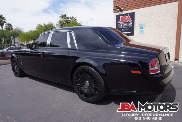 Used 2005 Rolls-Royce Phantom Sedan image 46