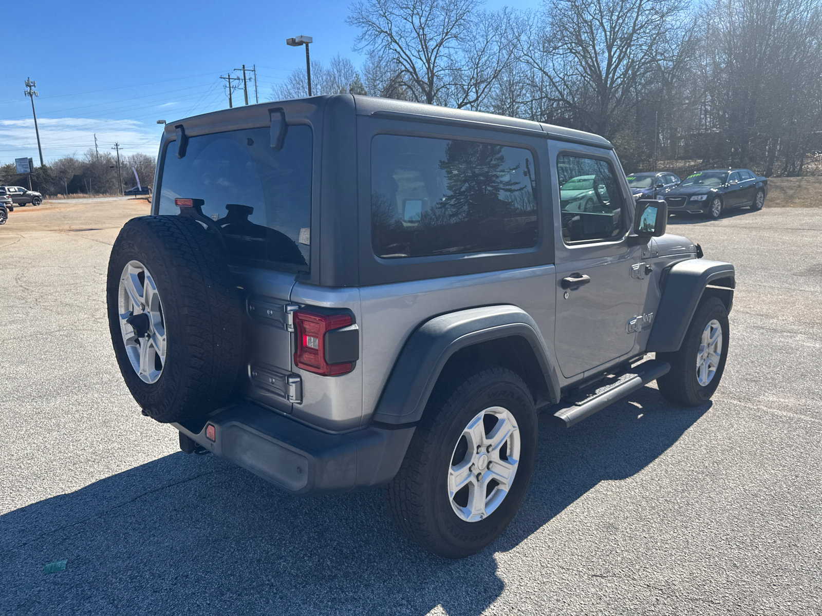 Used 2019 Jeep Wrangler Sport image 5