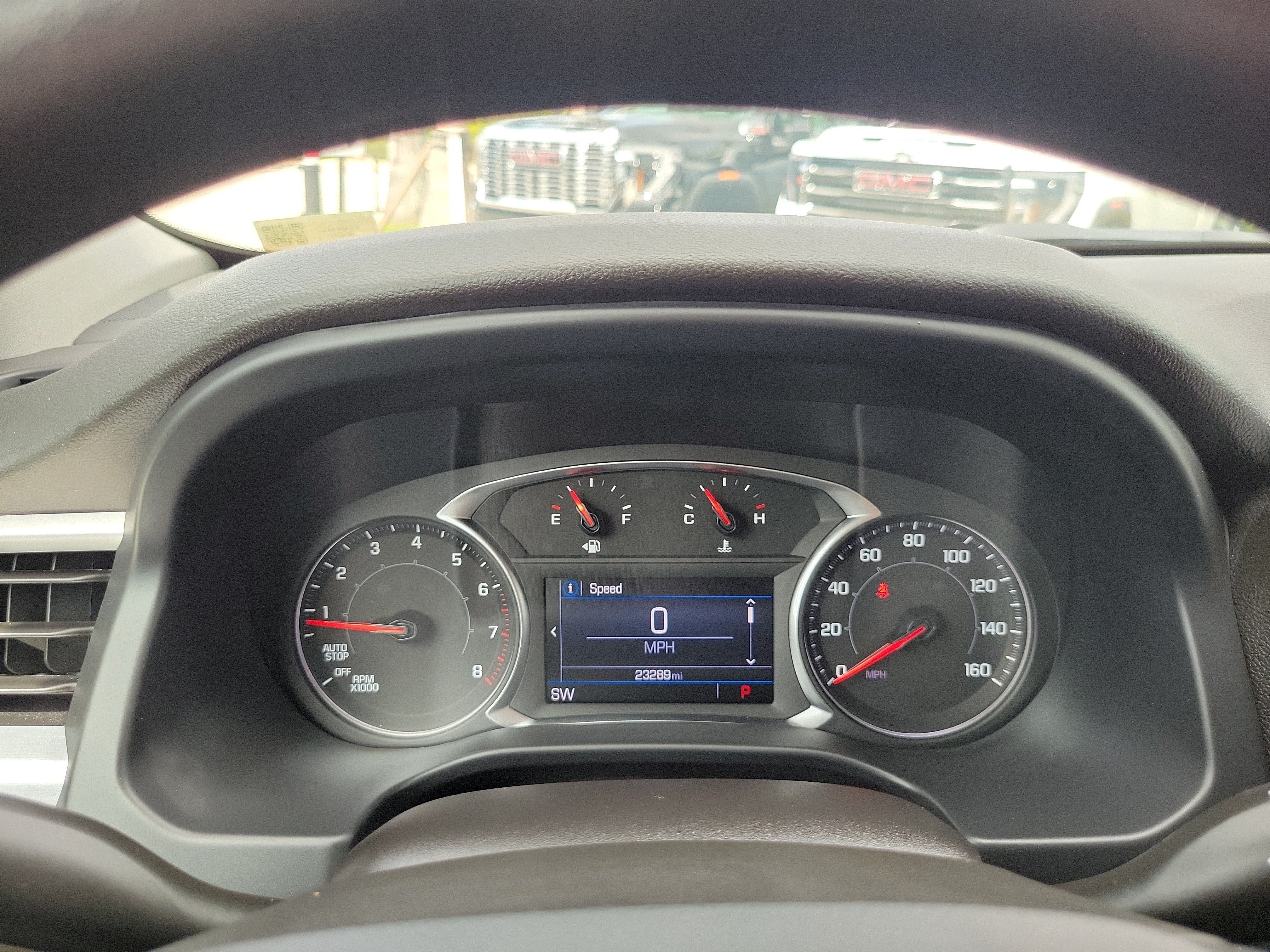 Used 2023 GMC Acadia SLE w/ Driver Convenience Package FWD image 28