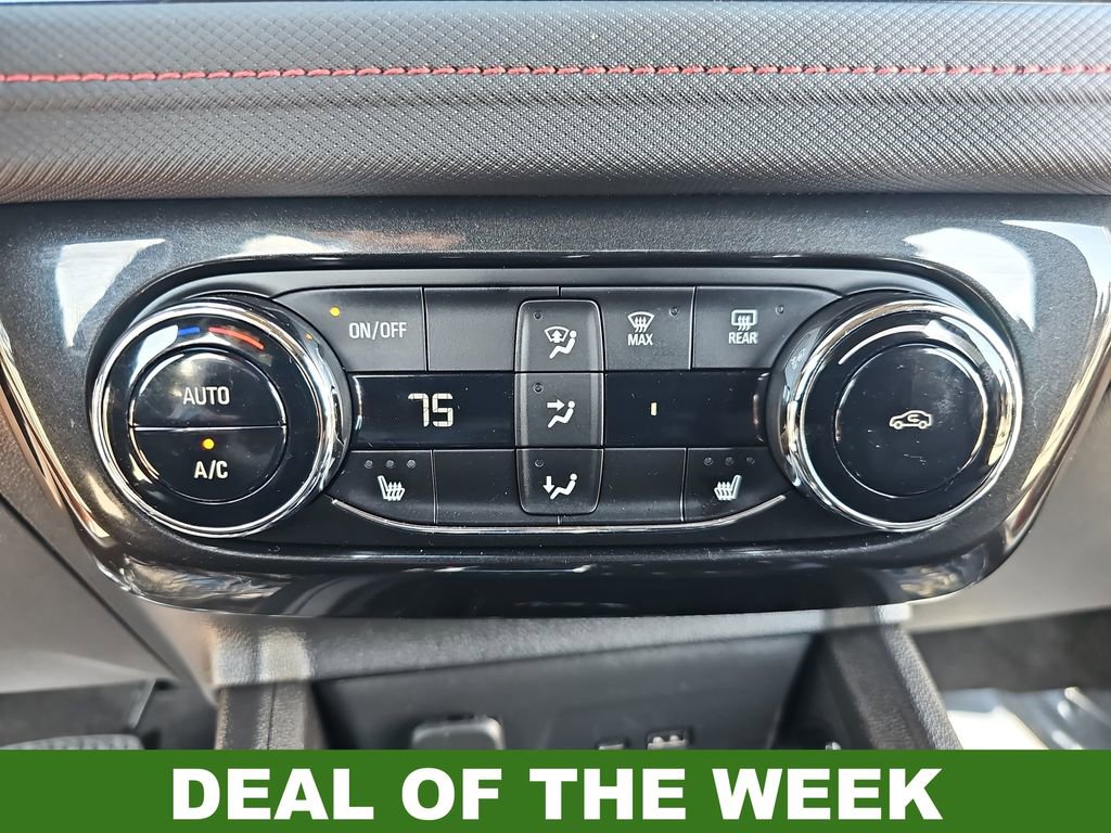 Used 2025 Chevrolet TrailBlazer RS w/ Convenience Package image 21