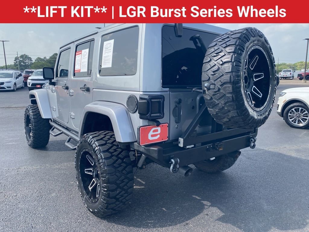 Used 2013 Jeep Wrangler Unlimited Rubicon w/ Connectivity Group AWD/4WD image 5