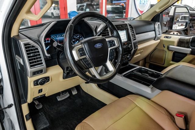Used 2017 Ford F350 Lariat w/ Lariat Value Package image 5