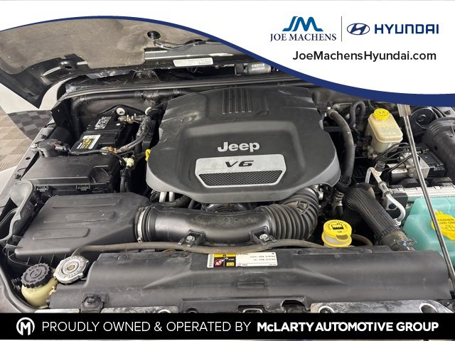 Used 2014 Jeep Wrangler Sahara w/ Mopar Chrome Edition Group image 26