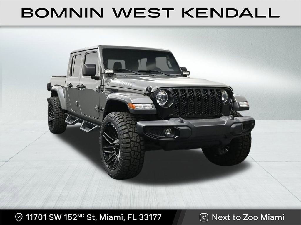 Used 2022 Jeep Gladiator Willys image 7