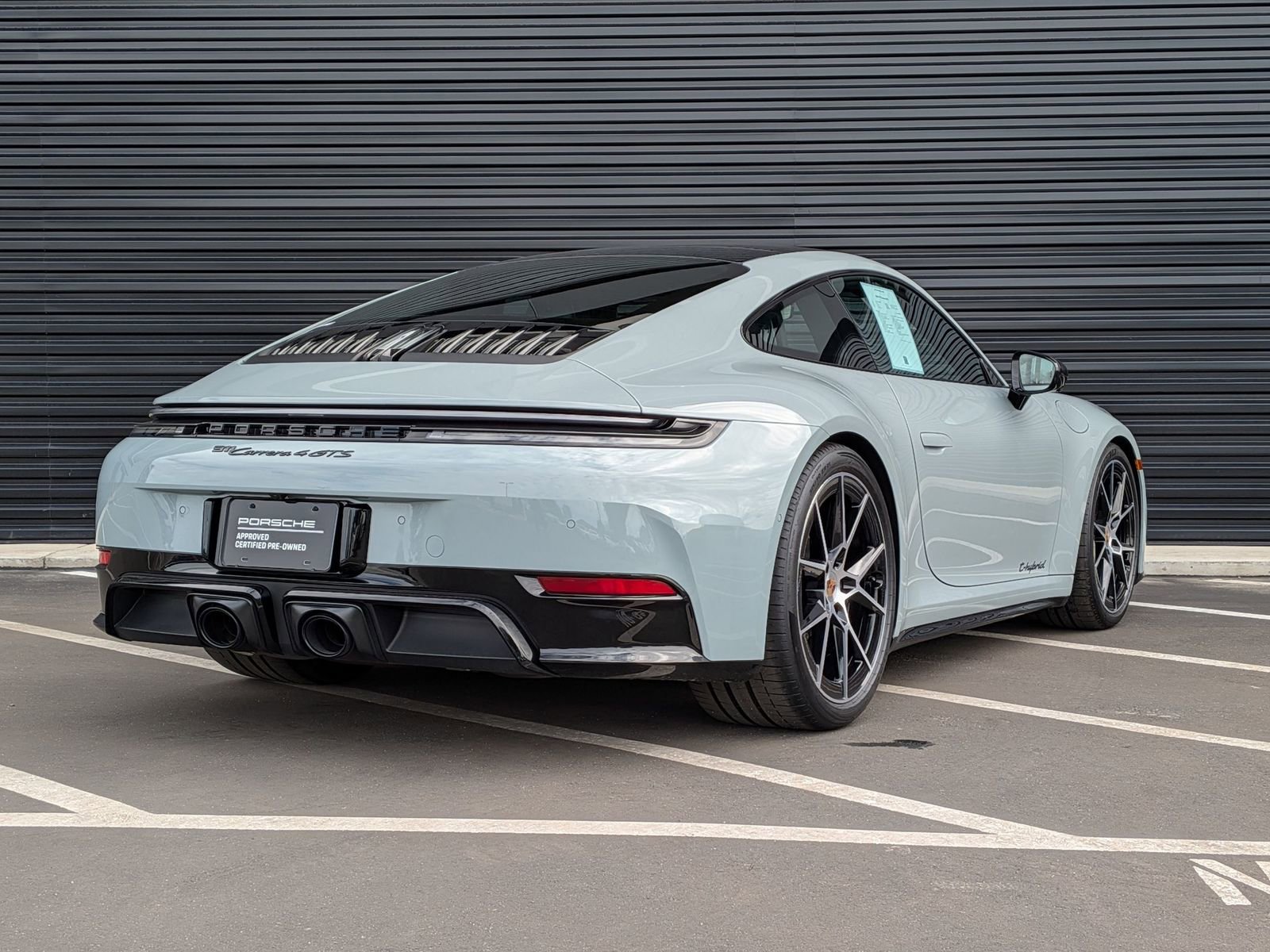 Certified 2025 Porsche 911 Carrera 4 GTS image 9