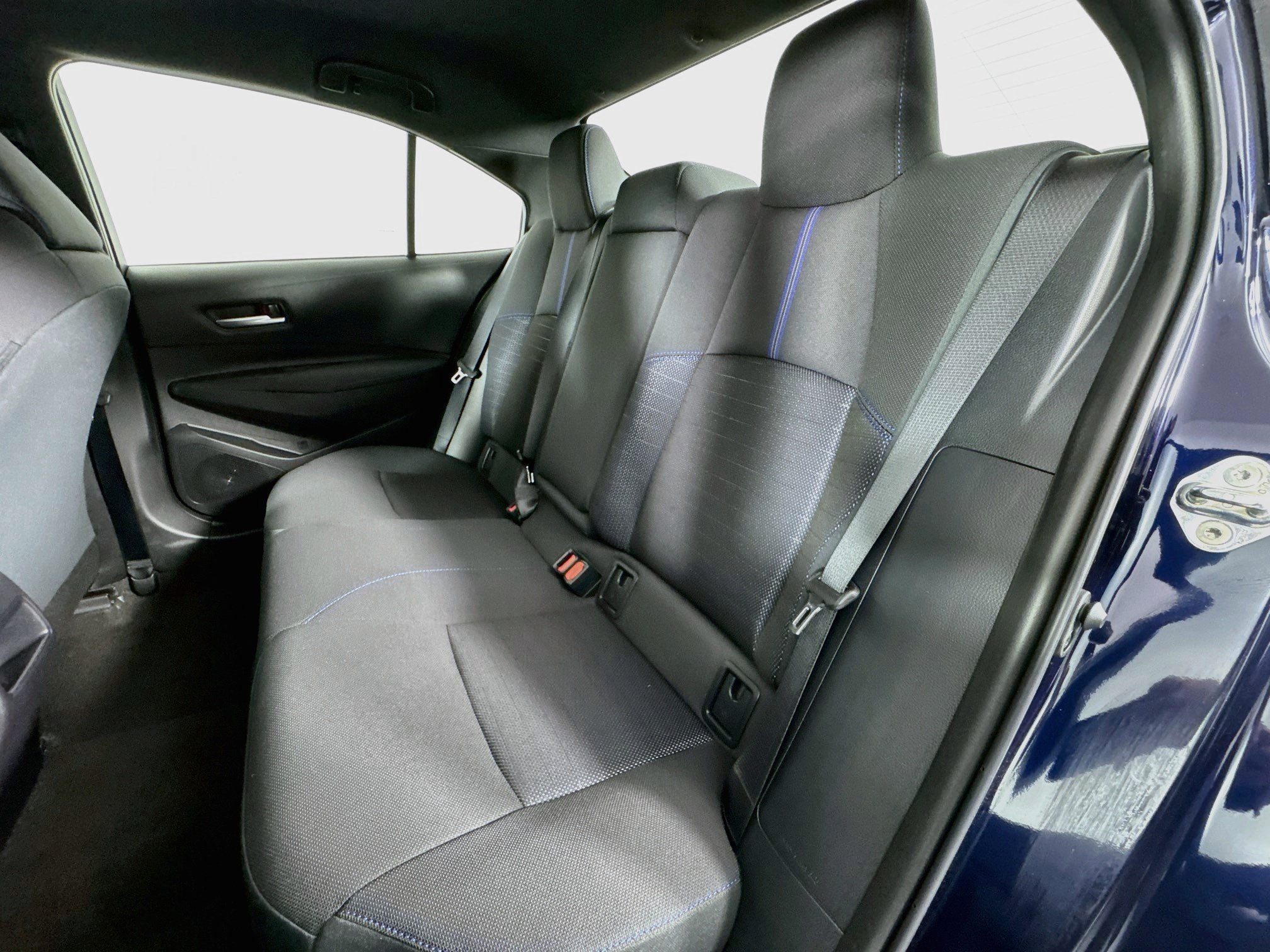Used 2022 Toyota Corolla SE w/ Carpet Mat Package (TMS) FWD image 22