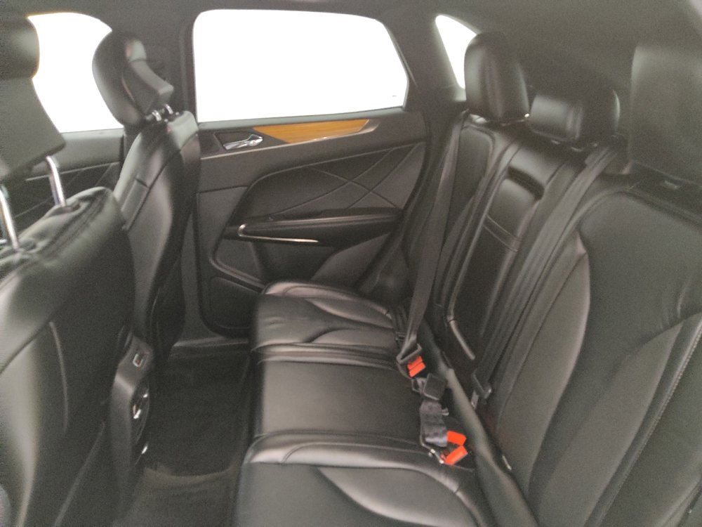 Used 2015 Lincoln MKC FWD w/ Equipment Group 101A Select image 18