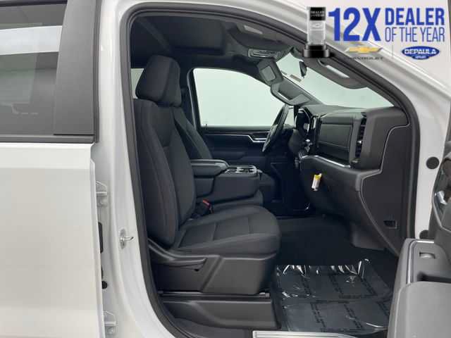 Certified 2025 Chevrolet Silverado 1500 RST AWD/4WD image 15