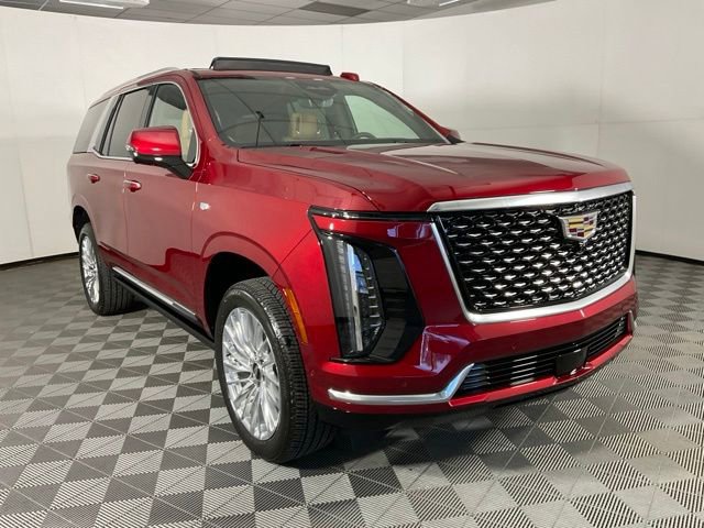 Certified 2026 Cadillac Escalade Luxury AWD/4WD image 3