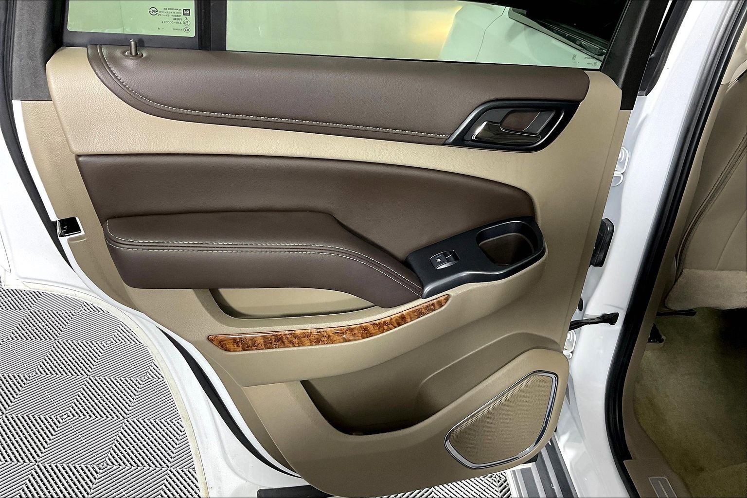 Used 2019 Chevrolet Tahoe Premier AWD/4WD image 37