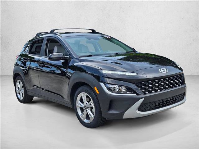 Used 2023 Hyundai Kona SEL FWD image 3