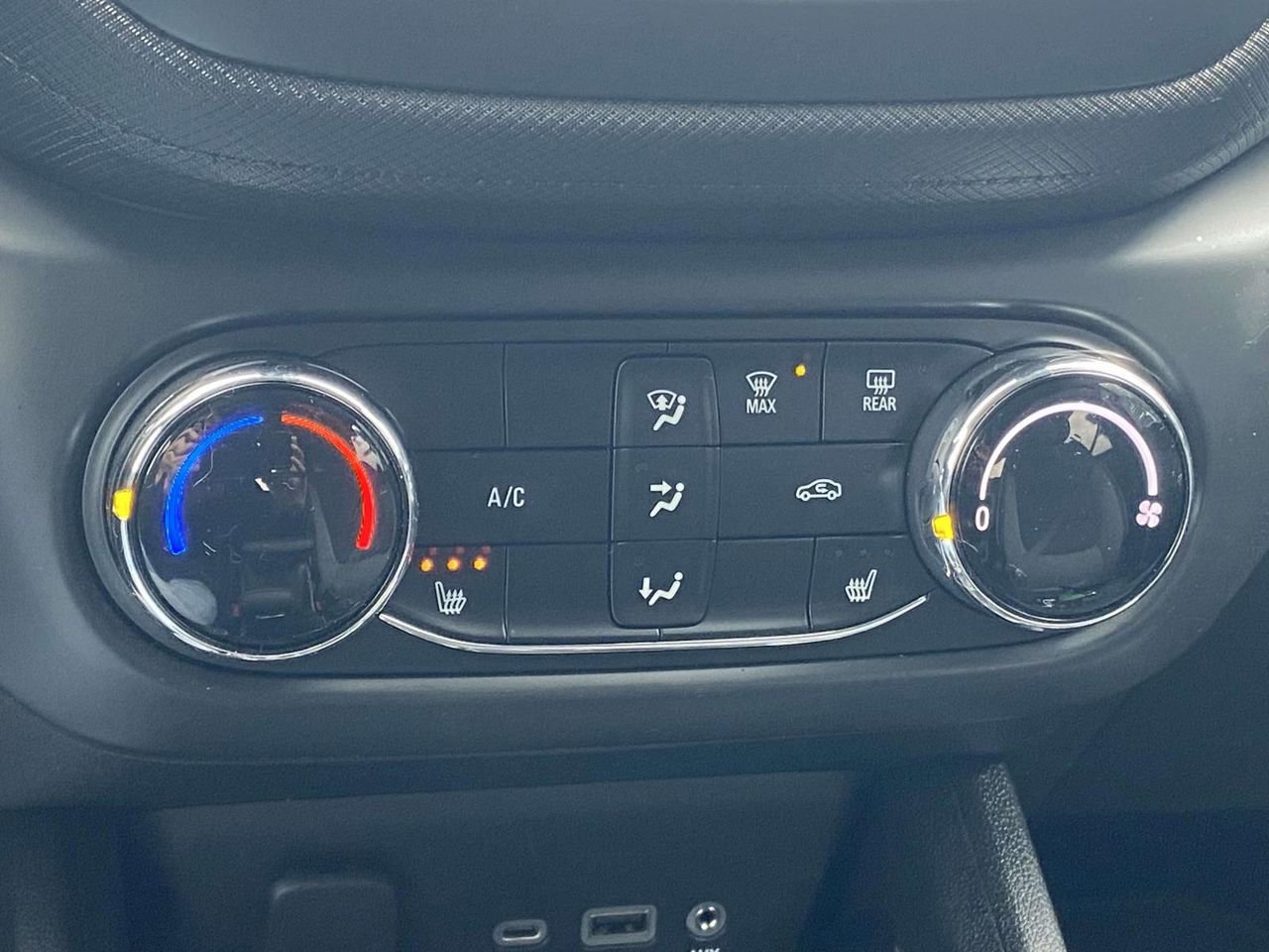 Used 2023 Chevrolet TrailBlazer LT image 26