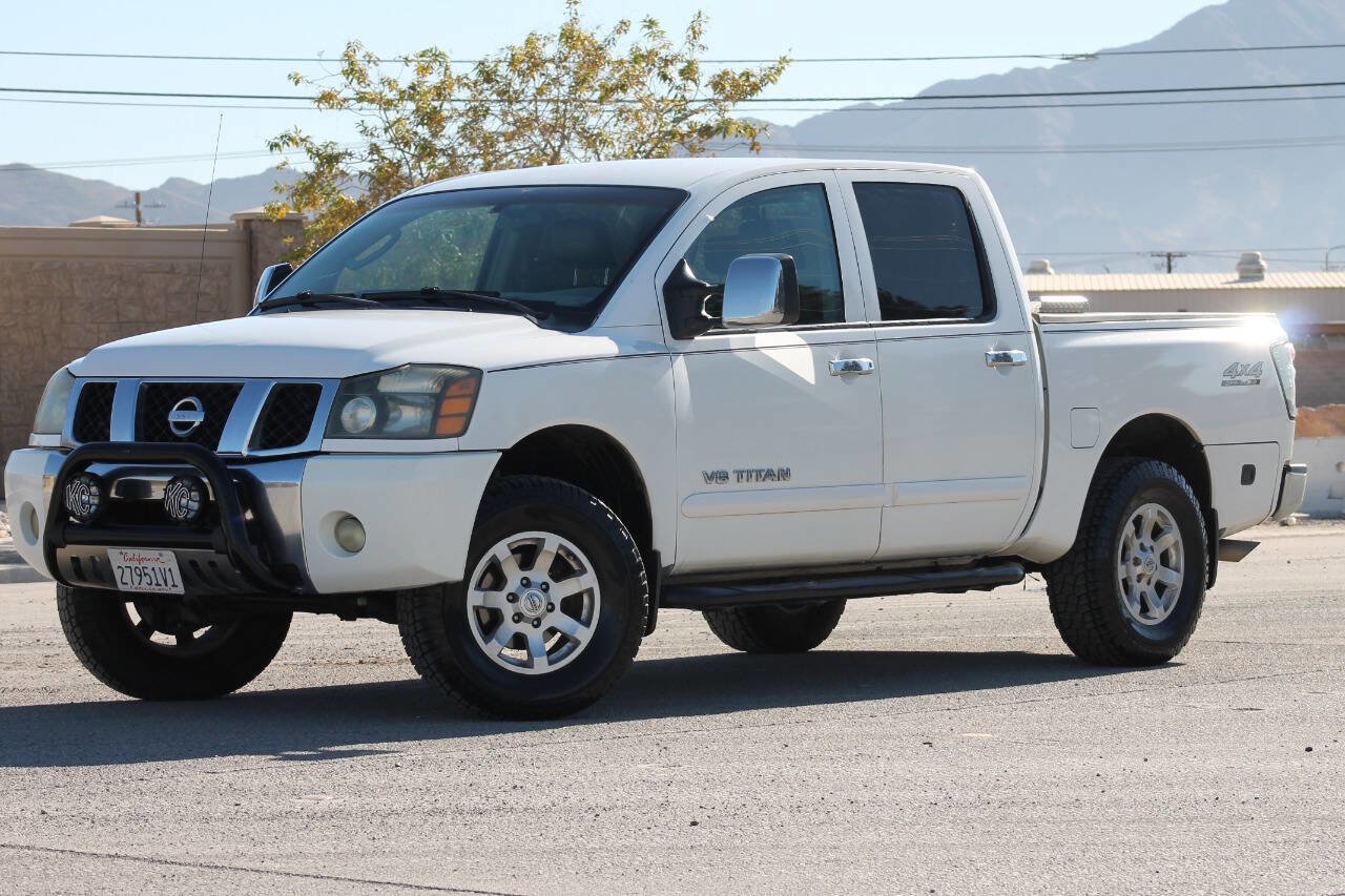 Used 2005 Nissan Titan LE w/ (R02) LE Off-Road Pkg image 4