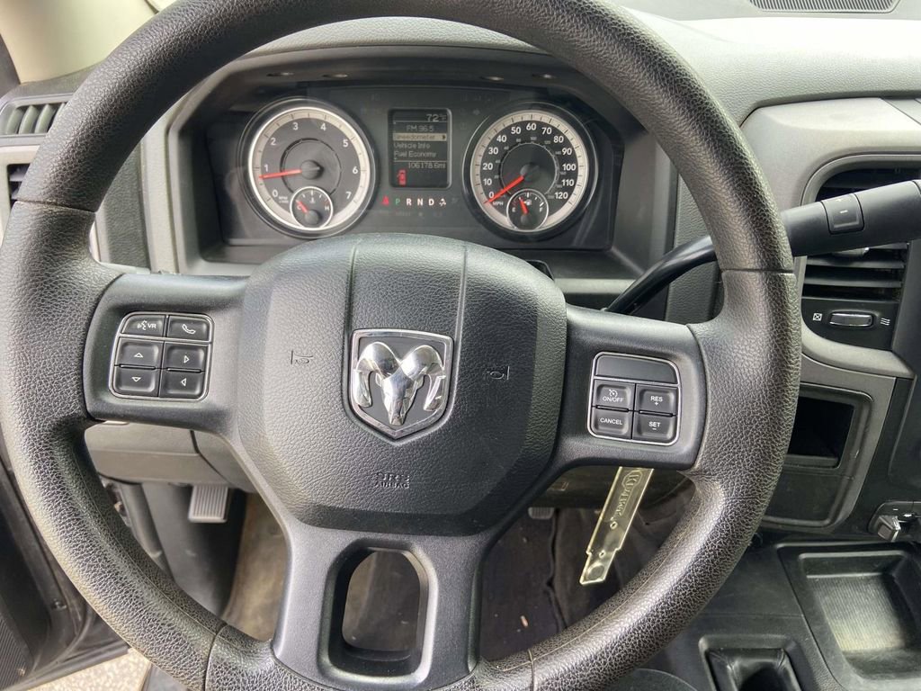 Used 2017 RAM 2500 Tradesman w/ Chrome Appearance Group image 32