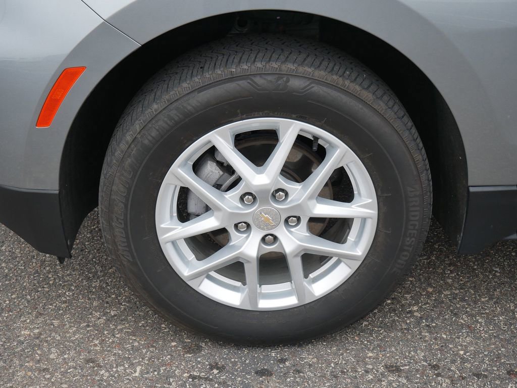 Used 2023 Chevrolet Equinox LT image 10