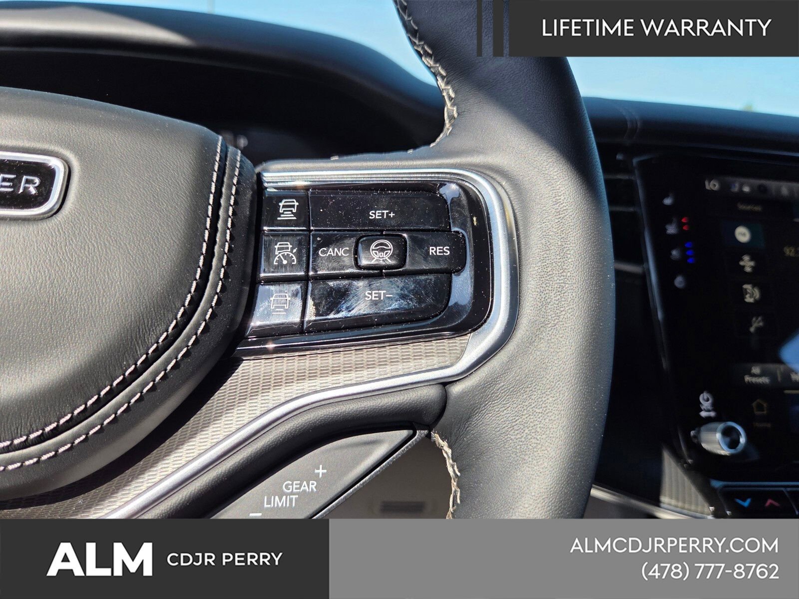 New 2026 Jeep Grand Wagoneer L Summit image 24