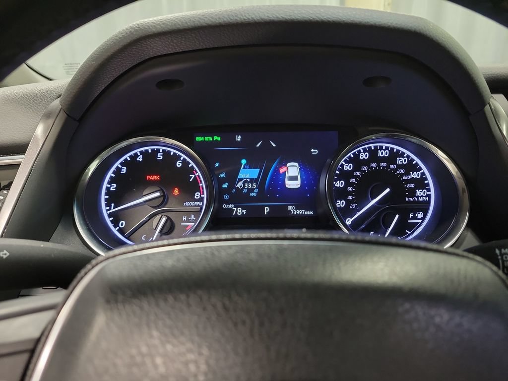 Used 2018 Toyota Camry XLE FWD image 27