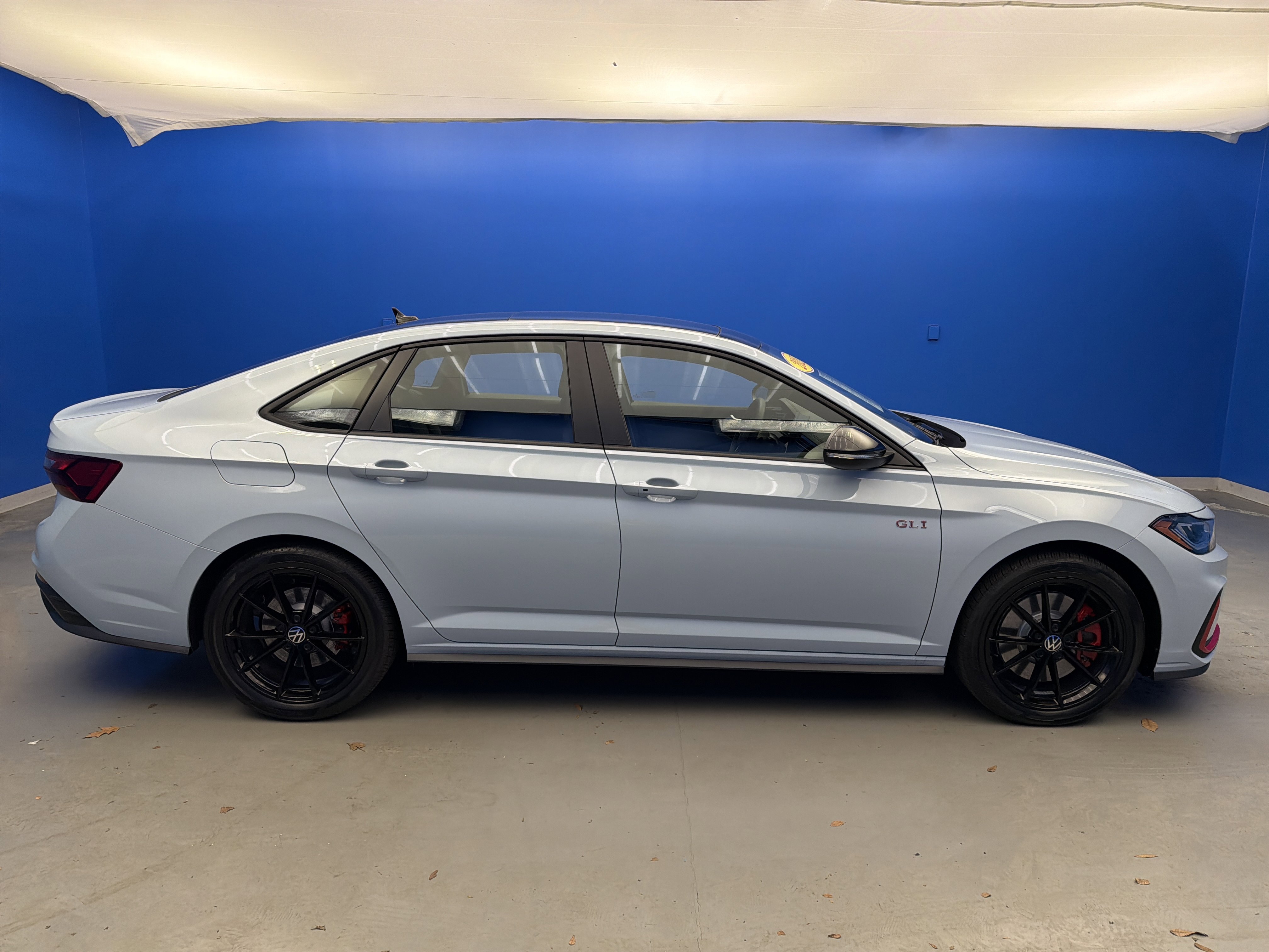 Used 2025 Volkswagen Jetta GLI Autobahn image 8