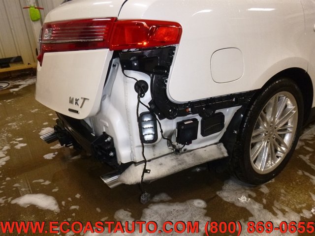 Used 2014 Lincoln MKT AWD w/ Equipment Group 201A image 21