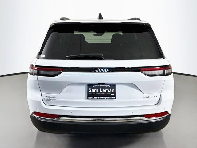 New 2027 Jeep Grand Cherokee Laredo AWD/4WD image 6