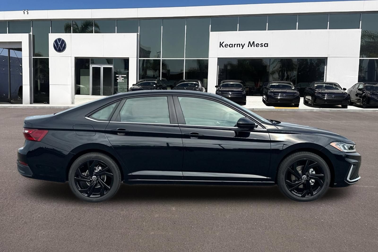 New 2026 Volkswagen Jetta SE FWD image 3