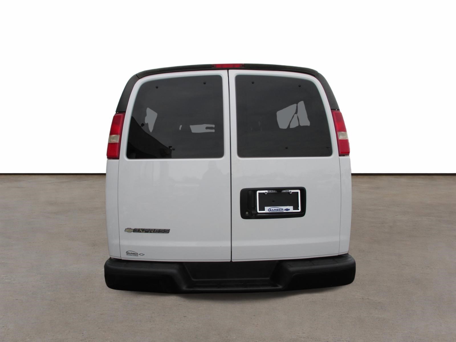 Used 2019 Chevrolet Express 3500 LS image 4