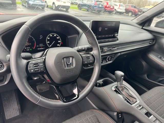 Used 2025 Honda HR-V Sport image 14