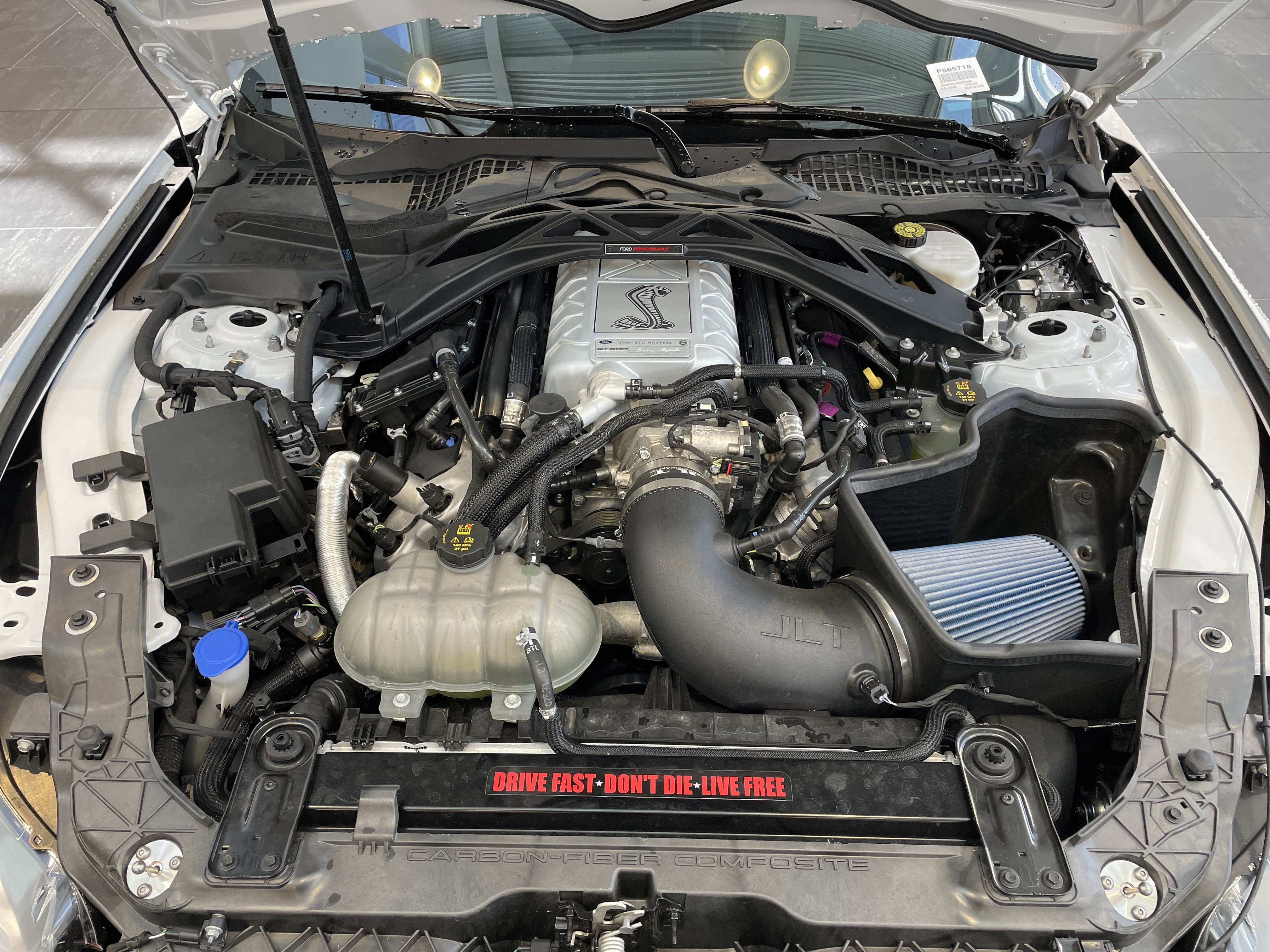 Used 2021 Ford Mustang Shelby GT500 w/ Carbon Fiber Track Pack RWD image 42