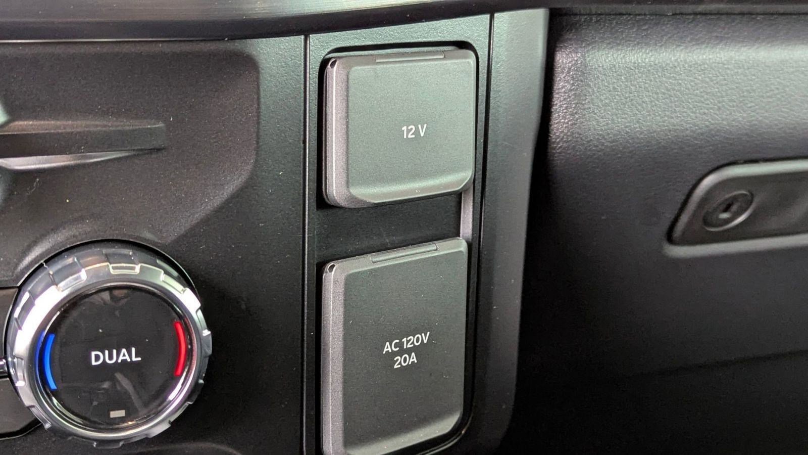 New 2026 Ford F250 Lariat image 29